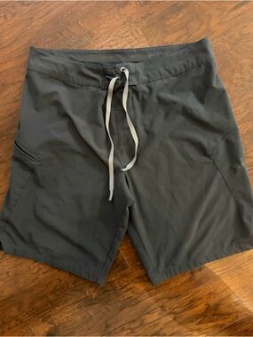 Under Armour Black Athletic Shorts with Subtle Logo
